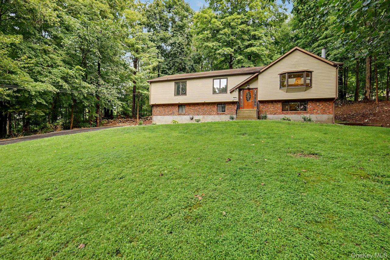 5 Trolley Road, Cortlandt Manor NY 10567