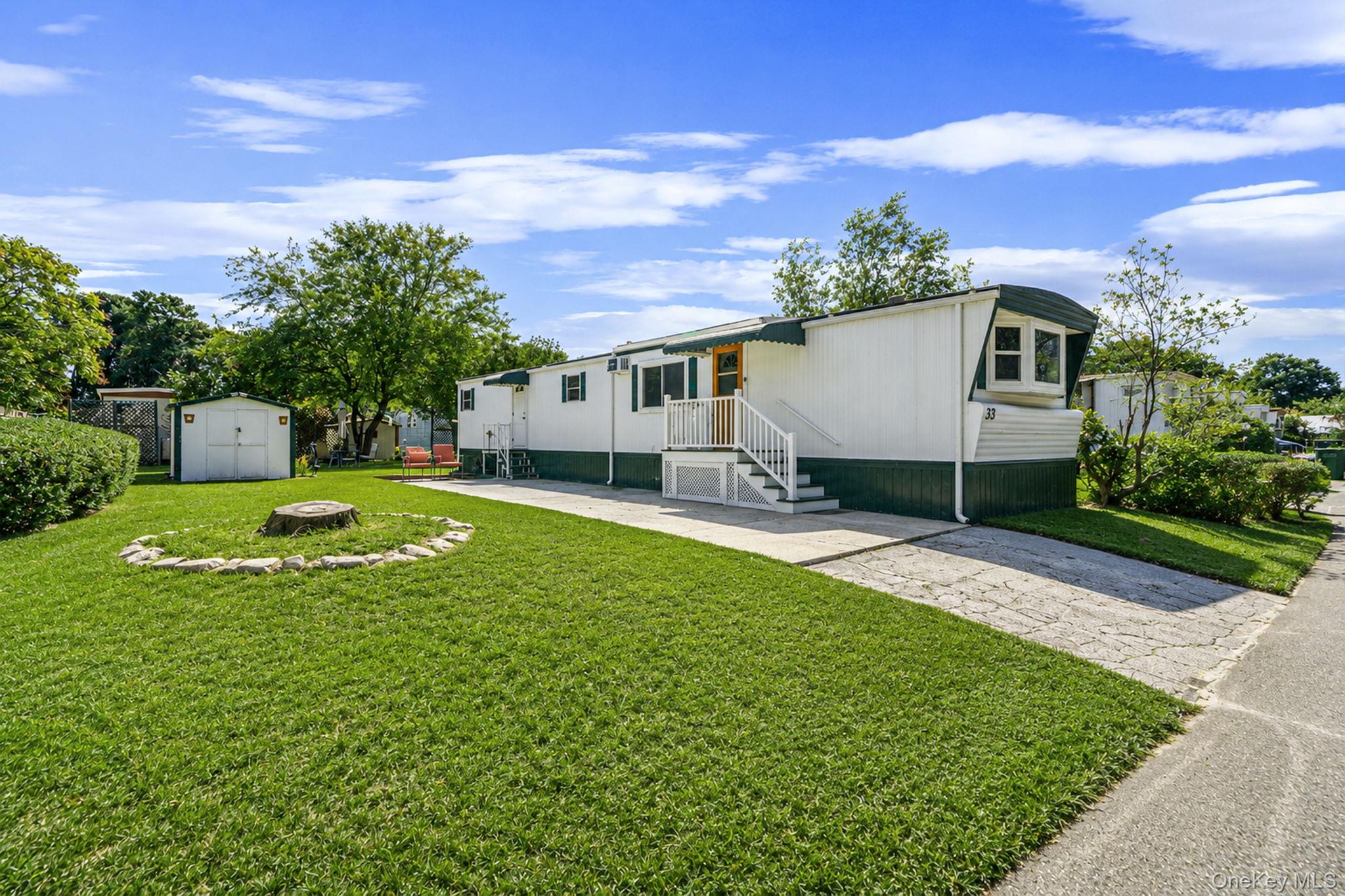33 Valley Forge Drive, Bohemia NY 11716