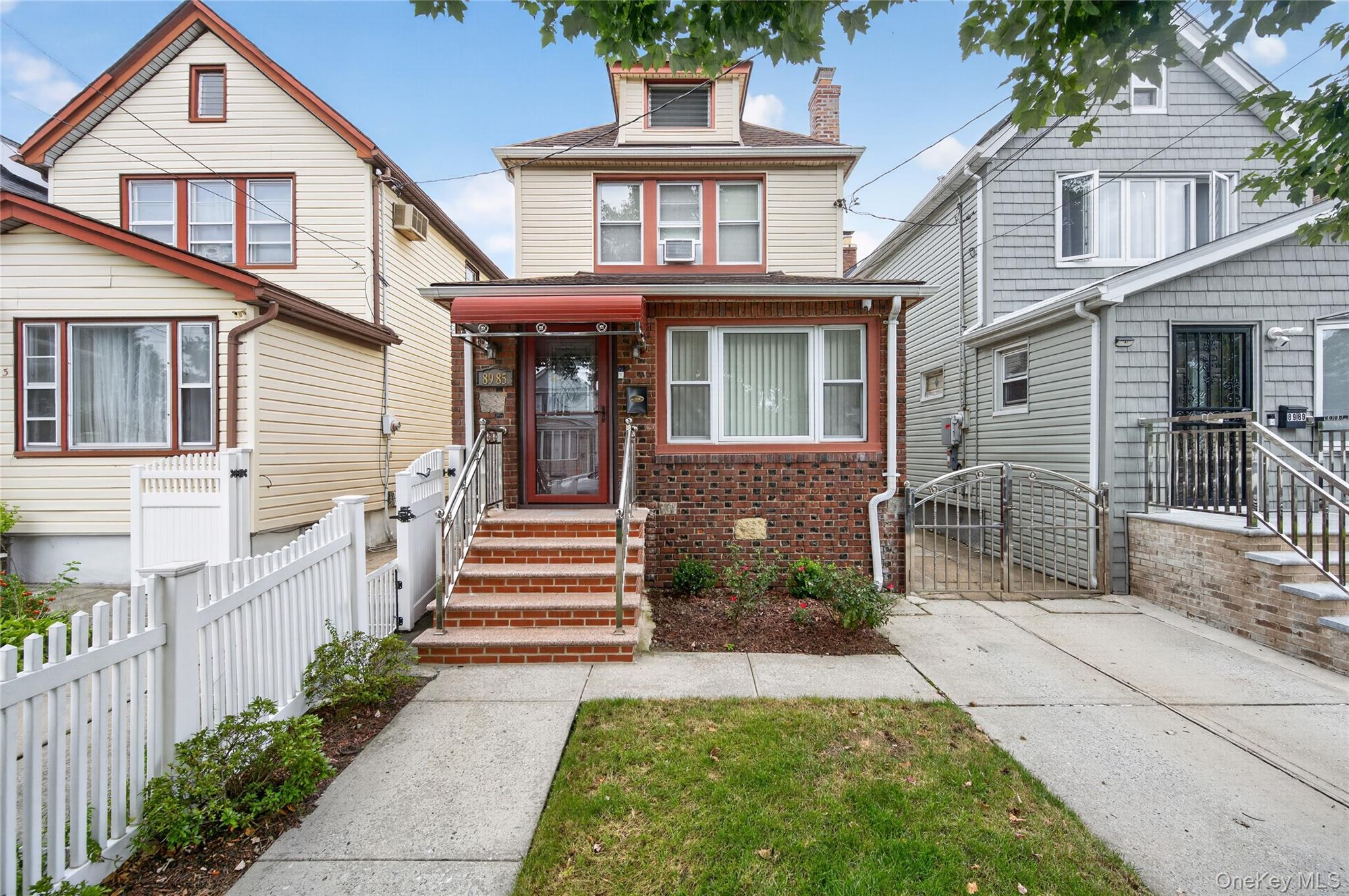 89-85 219th Street, Queens Village NY 11427