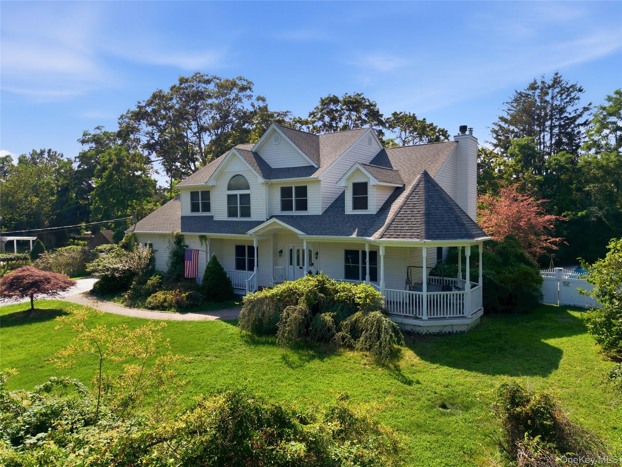 204 Melrose Parkway, Patchogue NY 11772