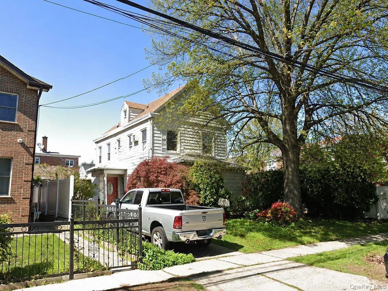 147-33 Hawthorne Avenue, Flushing NY 11355