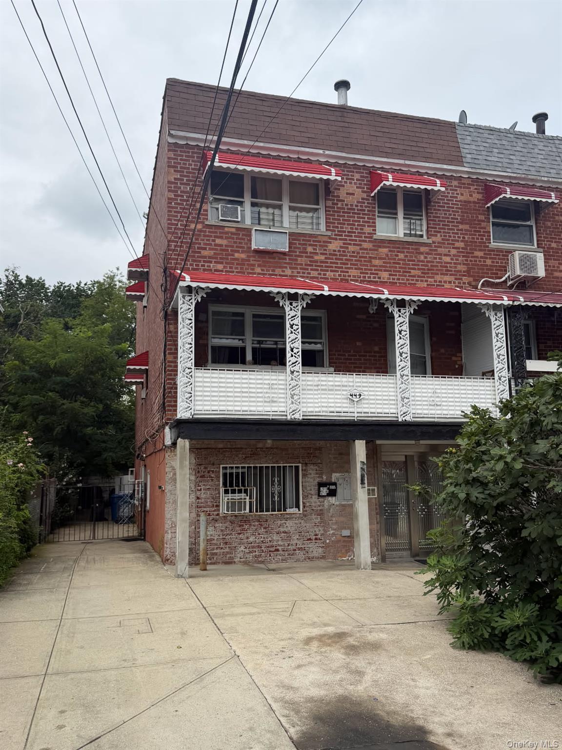 449 Castle Hill Avenue, Bronx NY 10473