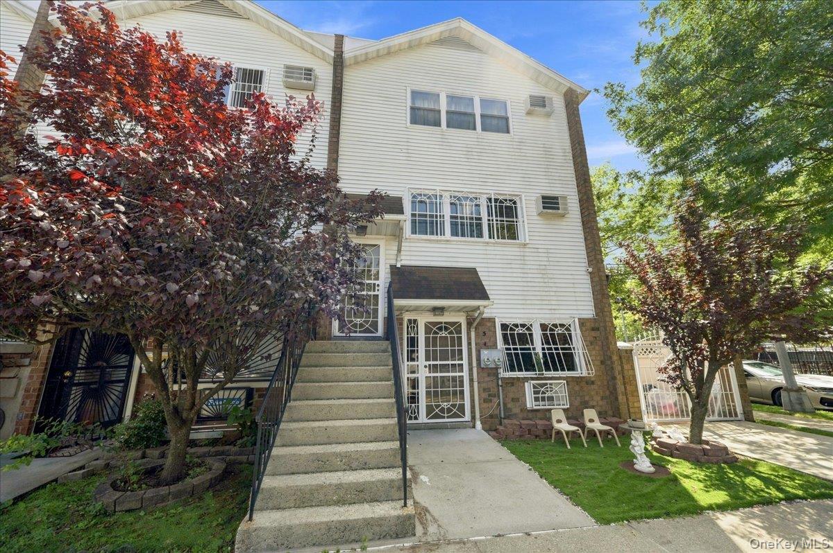 5 Stanton Court, Bronx NY 10473