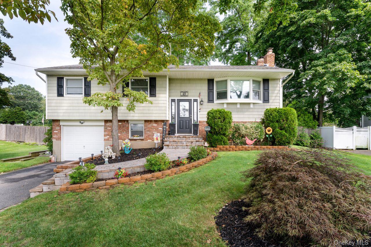 49 McKinley Street, Saint James NY 11780