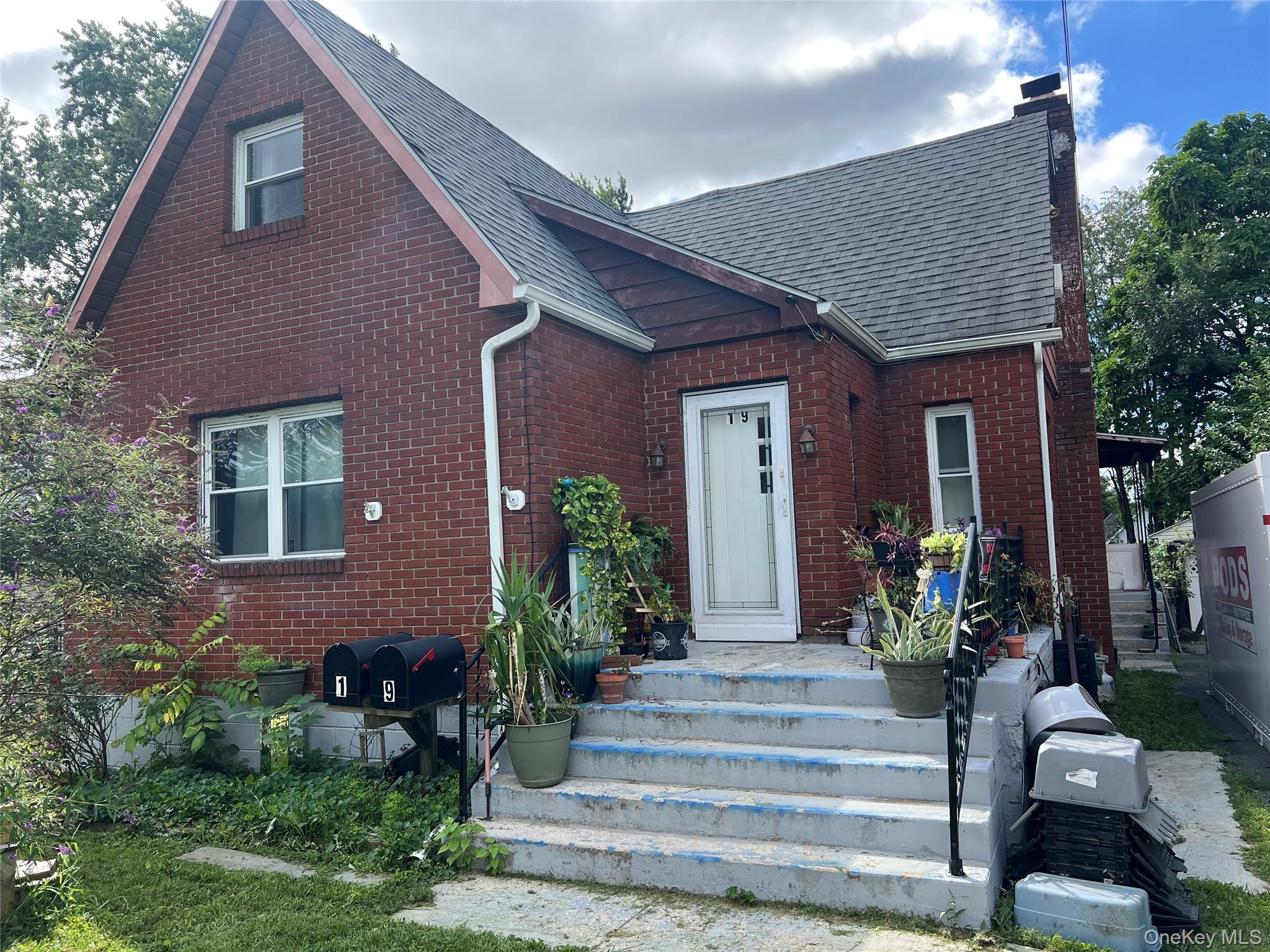 19 White Street, Newburgh NY 12550