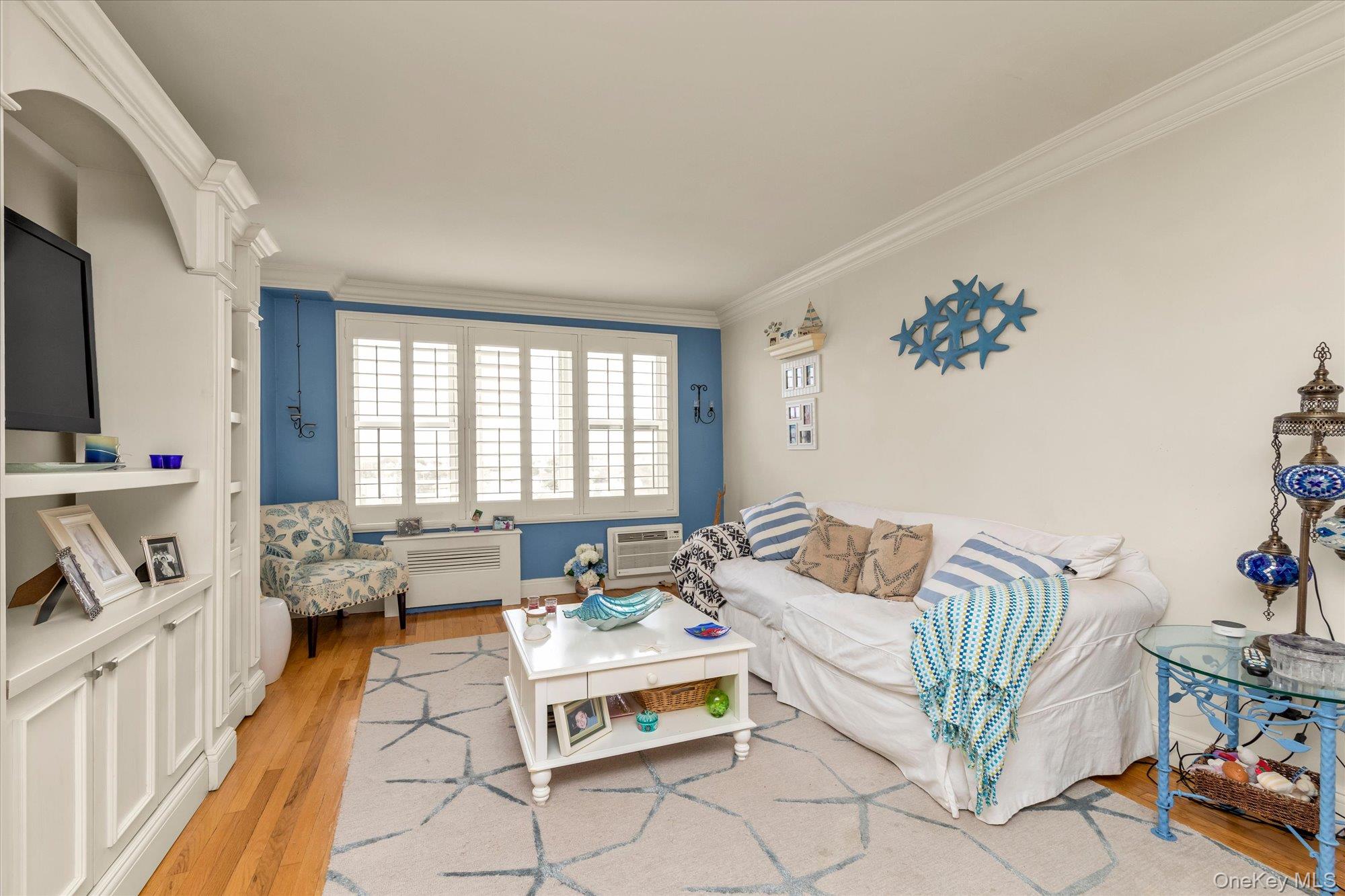 1 E Broadway Unit 6A, Long Beach NY 11561