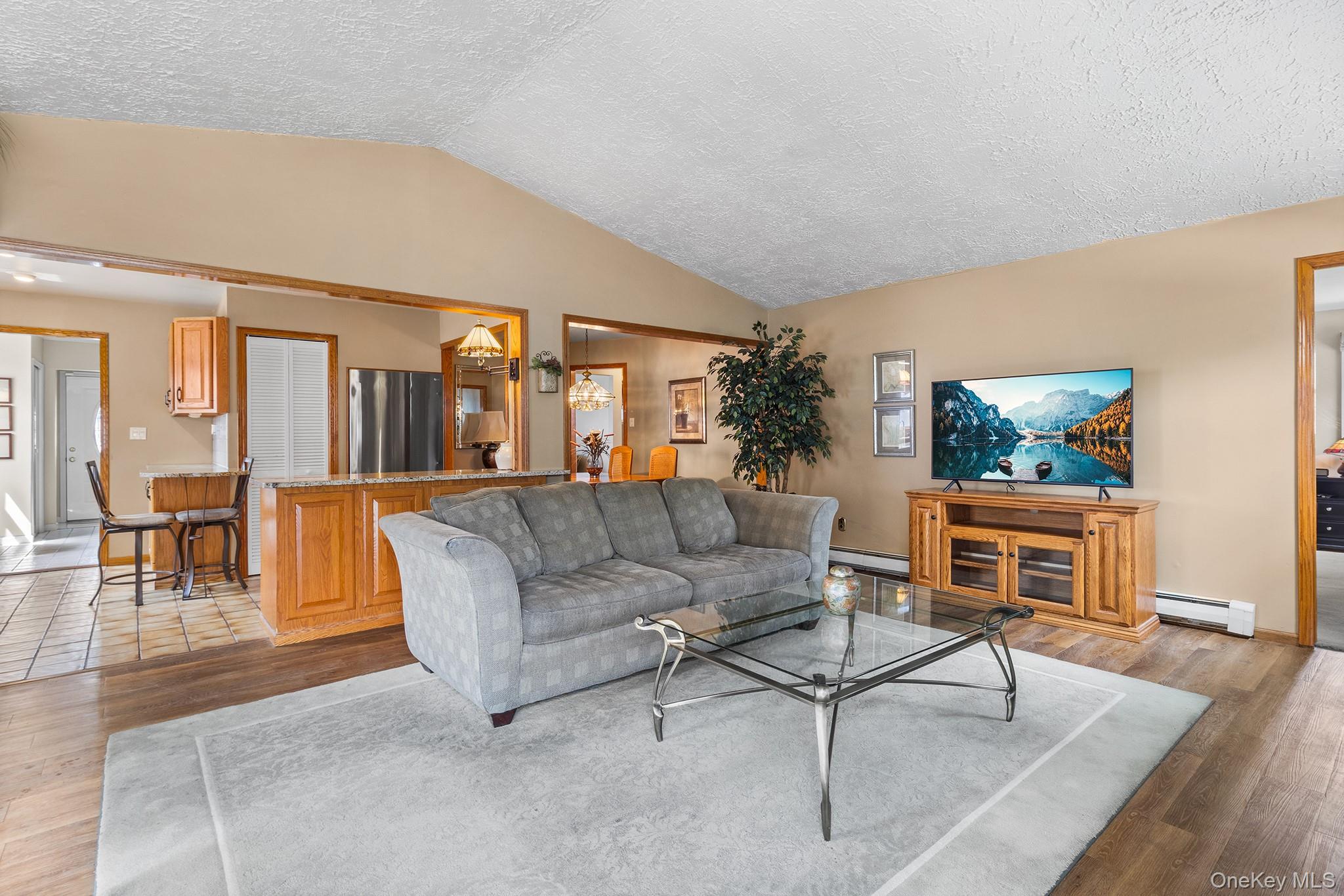 42 Stewart Avenue, Bethpage NY 11714