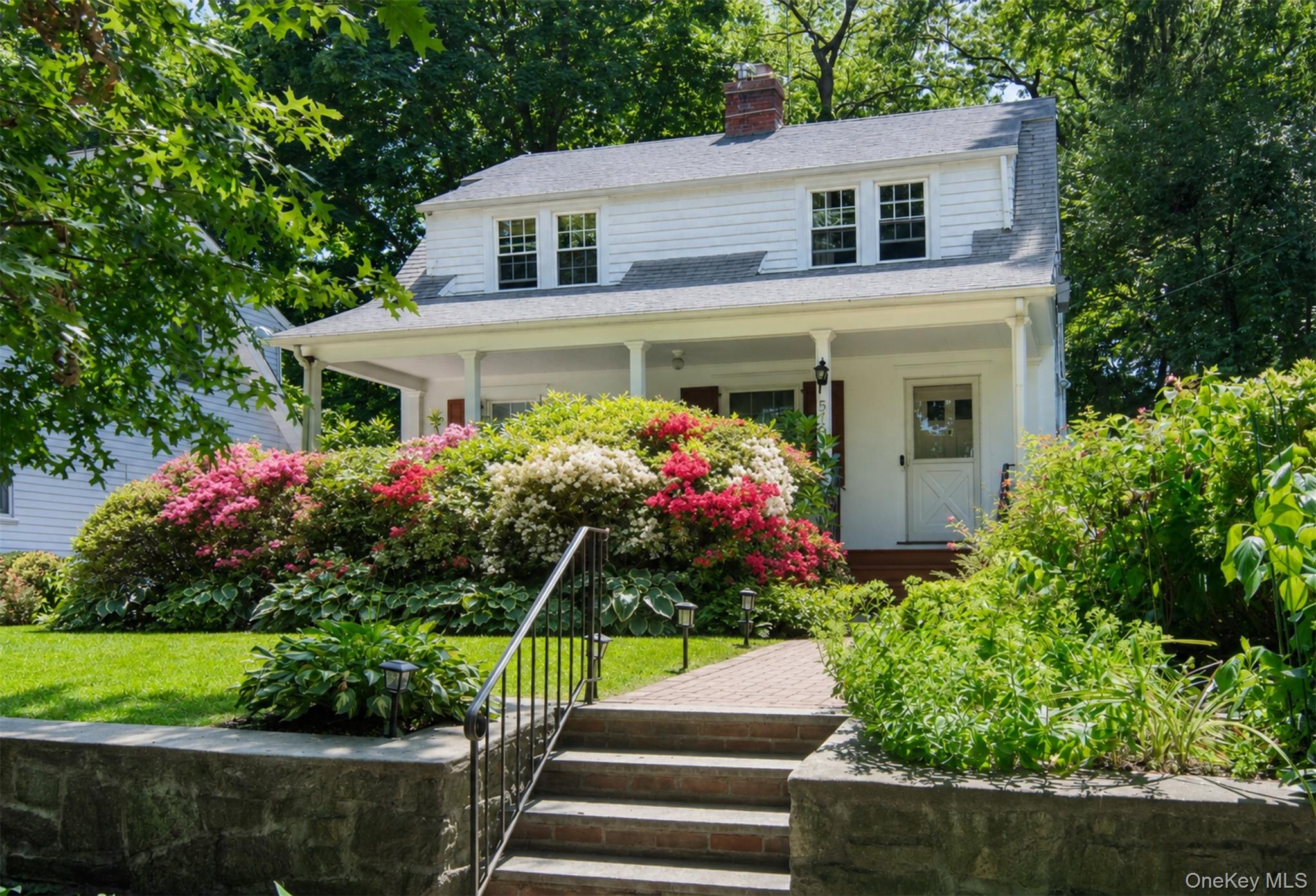 579 Manor Lane, Pelham NY 10803