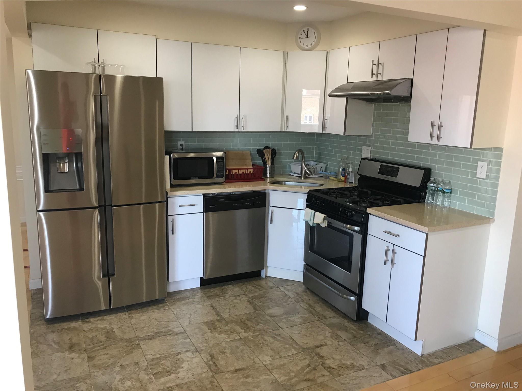 14328 41st Avenue Unit 7B, Flushing NY 11355