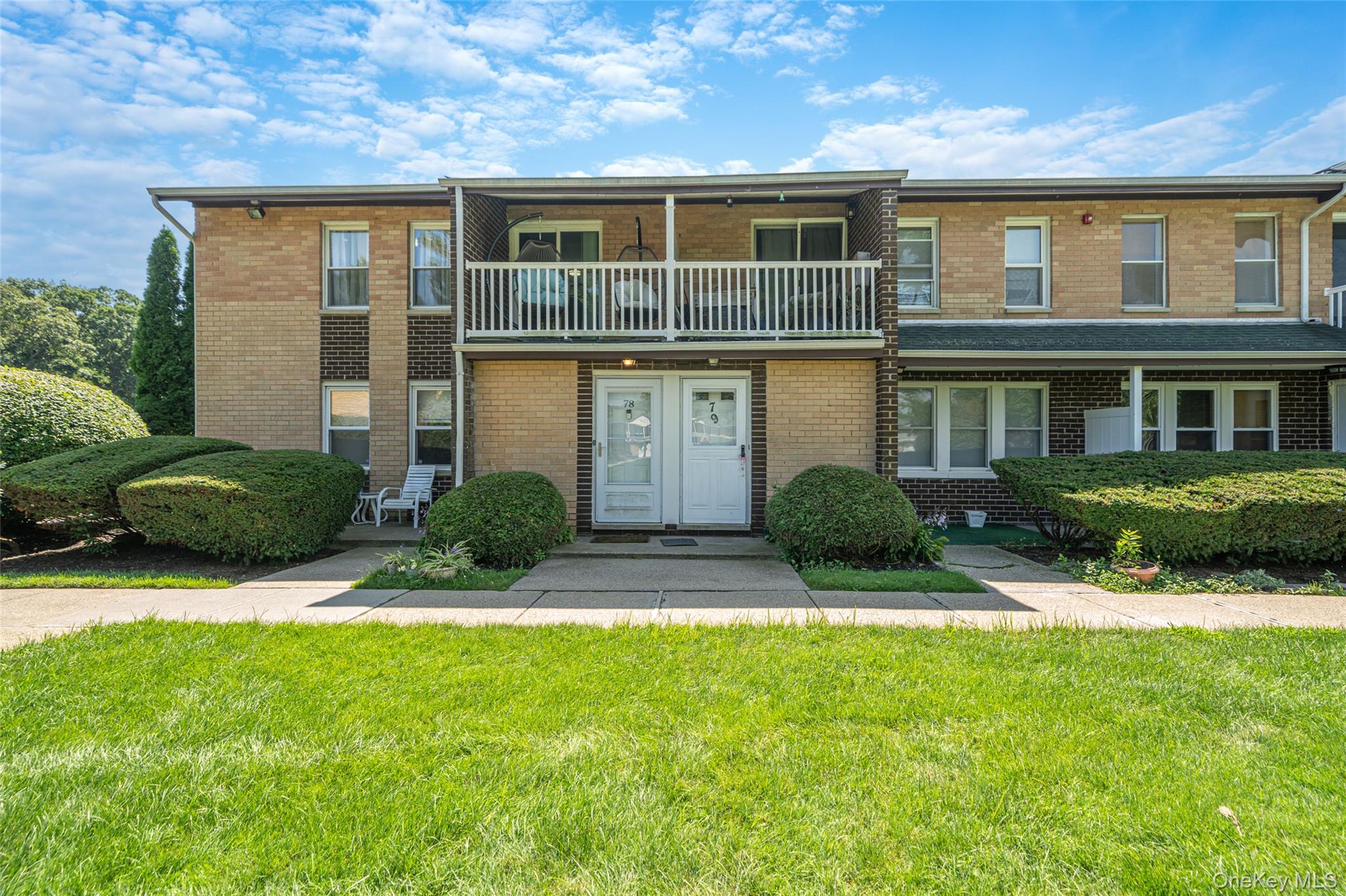 78 Artist Lake Drive, Middle Island NY 11953