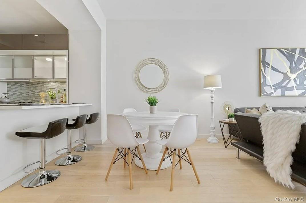 75 Wall Street Unit 36R, Manhattan NY 10005