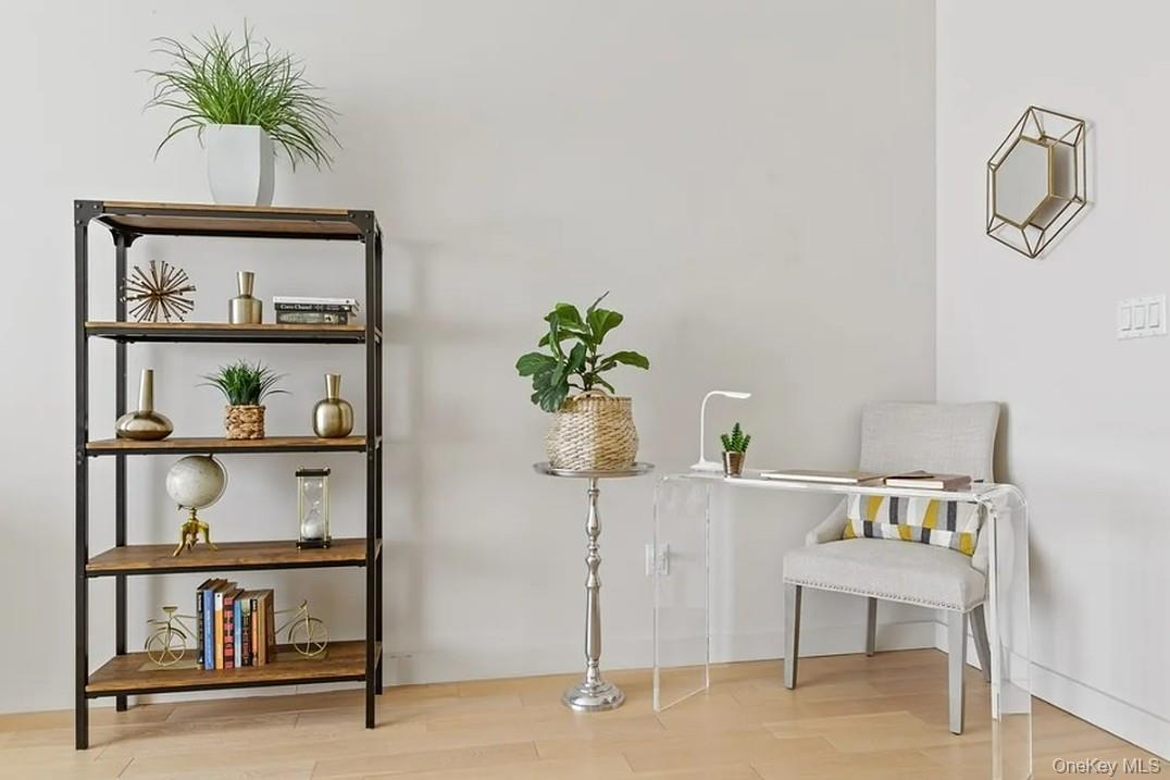 75 Wall Street Unit 36R, Manhattan NY 10005