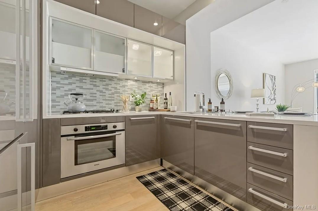 75 Wall Street Unit 36R, Manhattan NY 10005