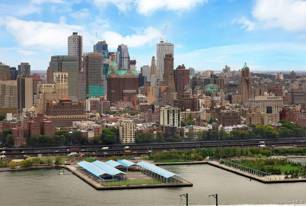 75 Wall Street Unit 36R, Manhattan NY 10005