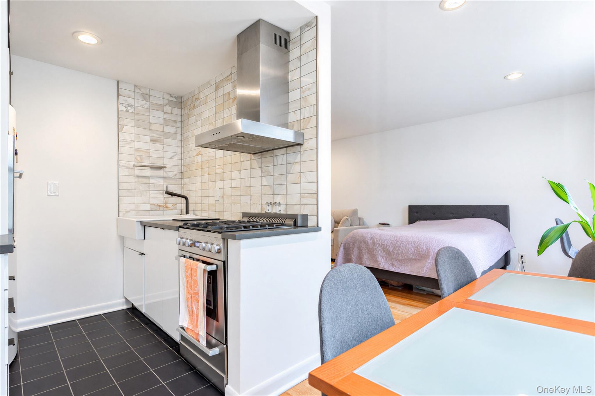 140 Seventh Avenue Unit 4-S, Manhattan NY 10011
