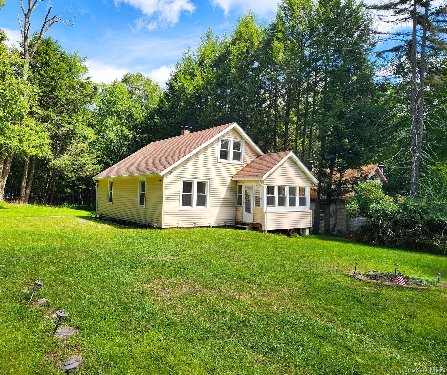 240 Sgt Andrew Brucher Road, Smallwood NY 12778