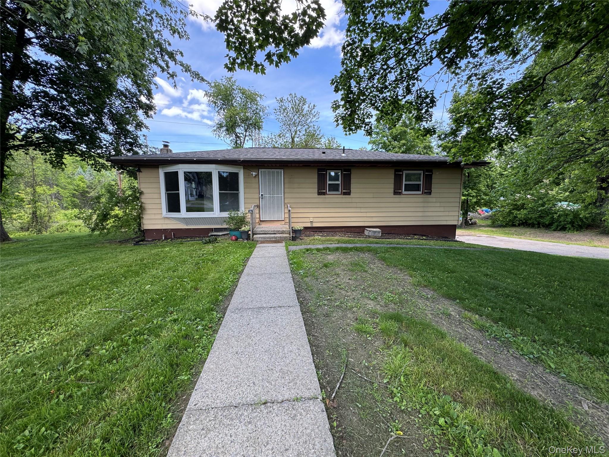 1 Corine Drive, Poughkeepsie NY 12601