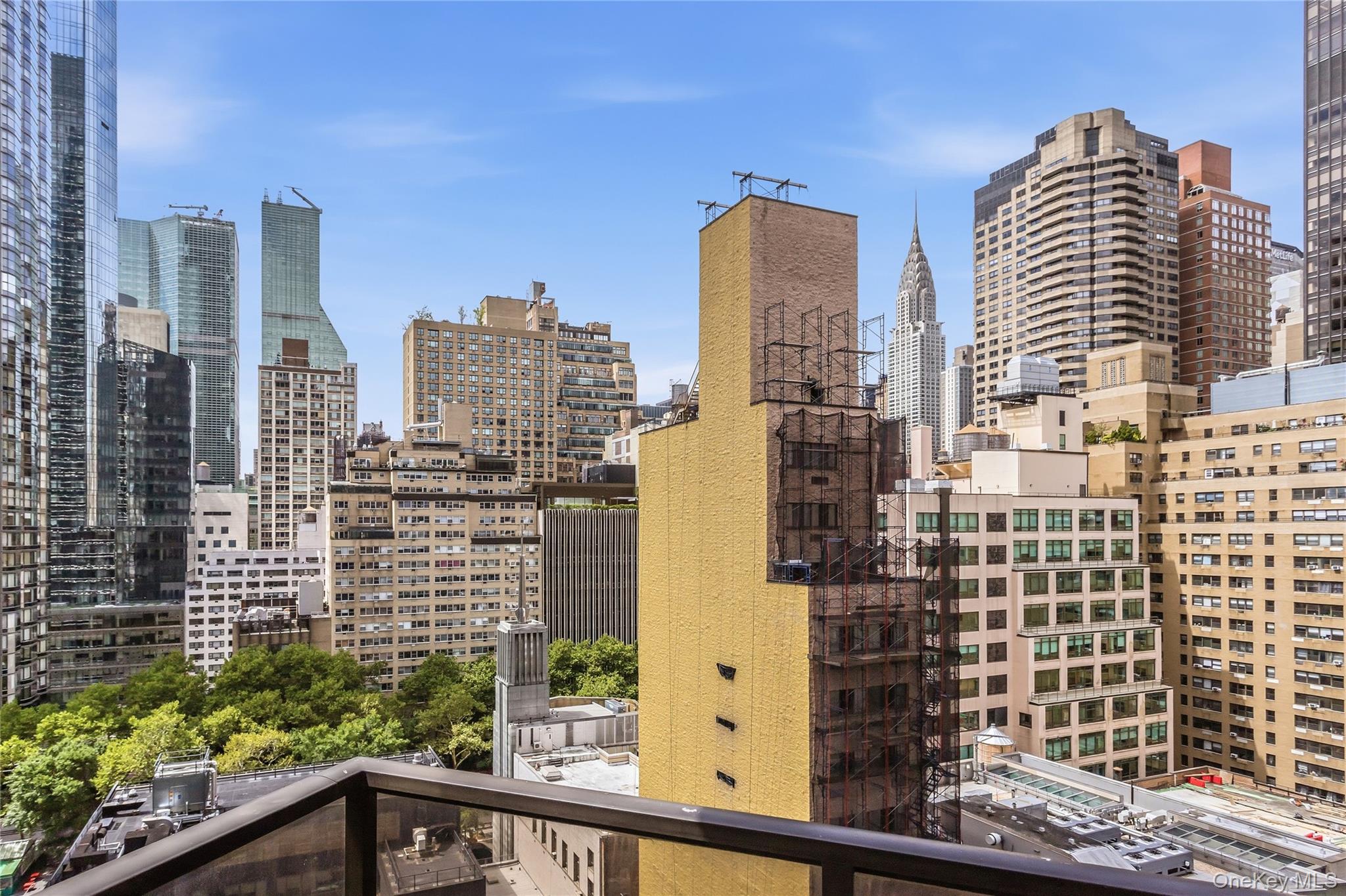 100 United Nations Plaza, Manhattan NY 10017