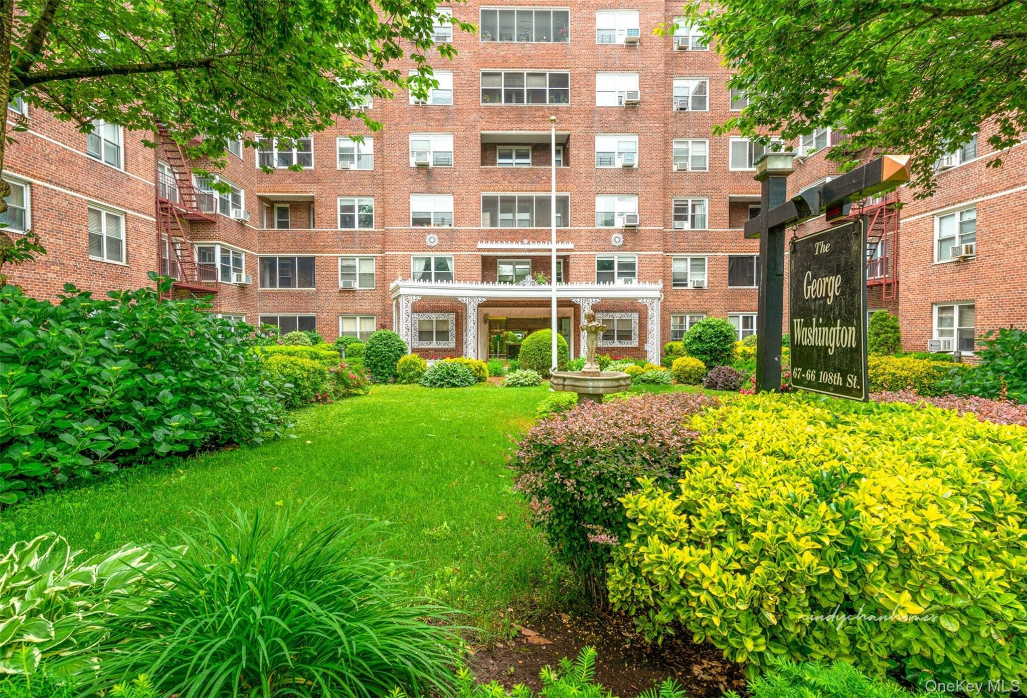 67-66 108th Street Unit D5, Forest Hills NY 11375