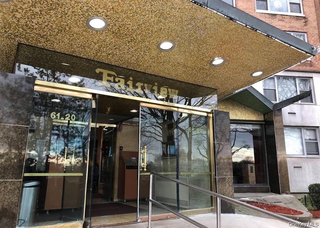 61-20 Grand Central Parkway Unit C 905, Forest Hills NY 11375
