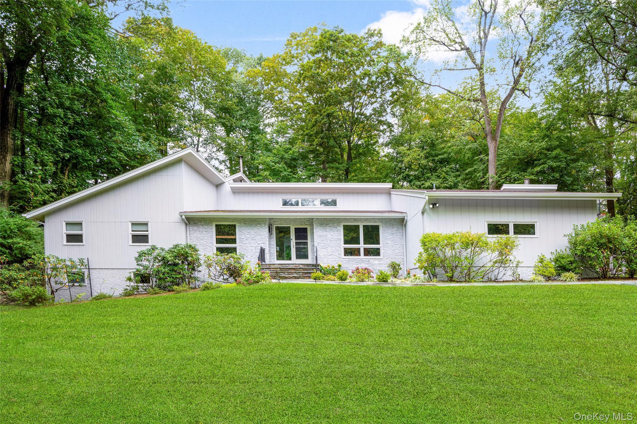 26 Cecilia Lane, Pleasantville NY 10570