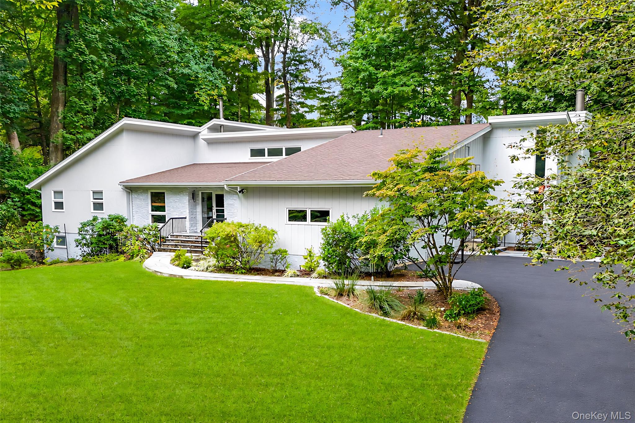 26 Cecilia Lane, Pleasantville NY 10570