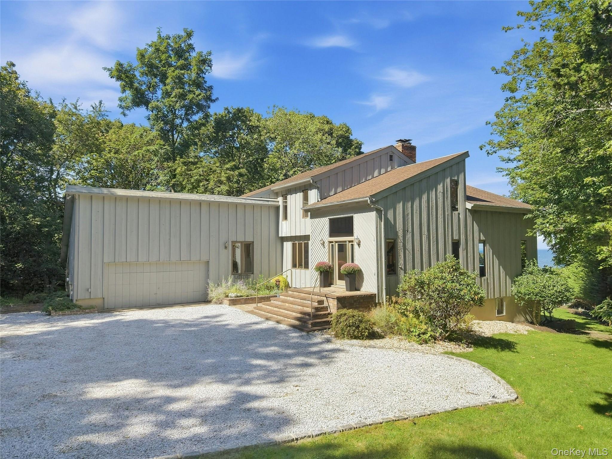 5 Dock Court, Port Jefferson NY 11777