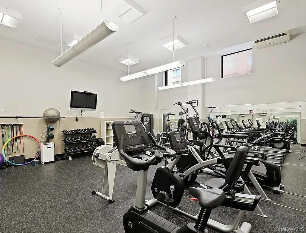 280 Rector Place Unit 9H, Manhattan NY 10280