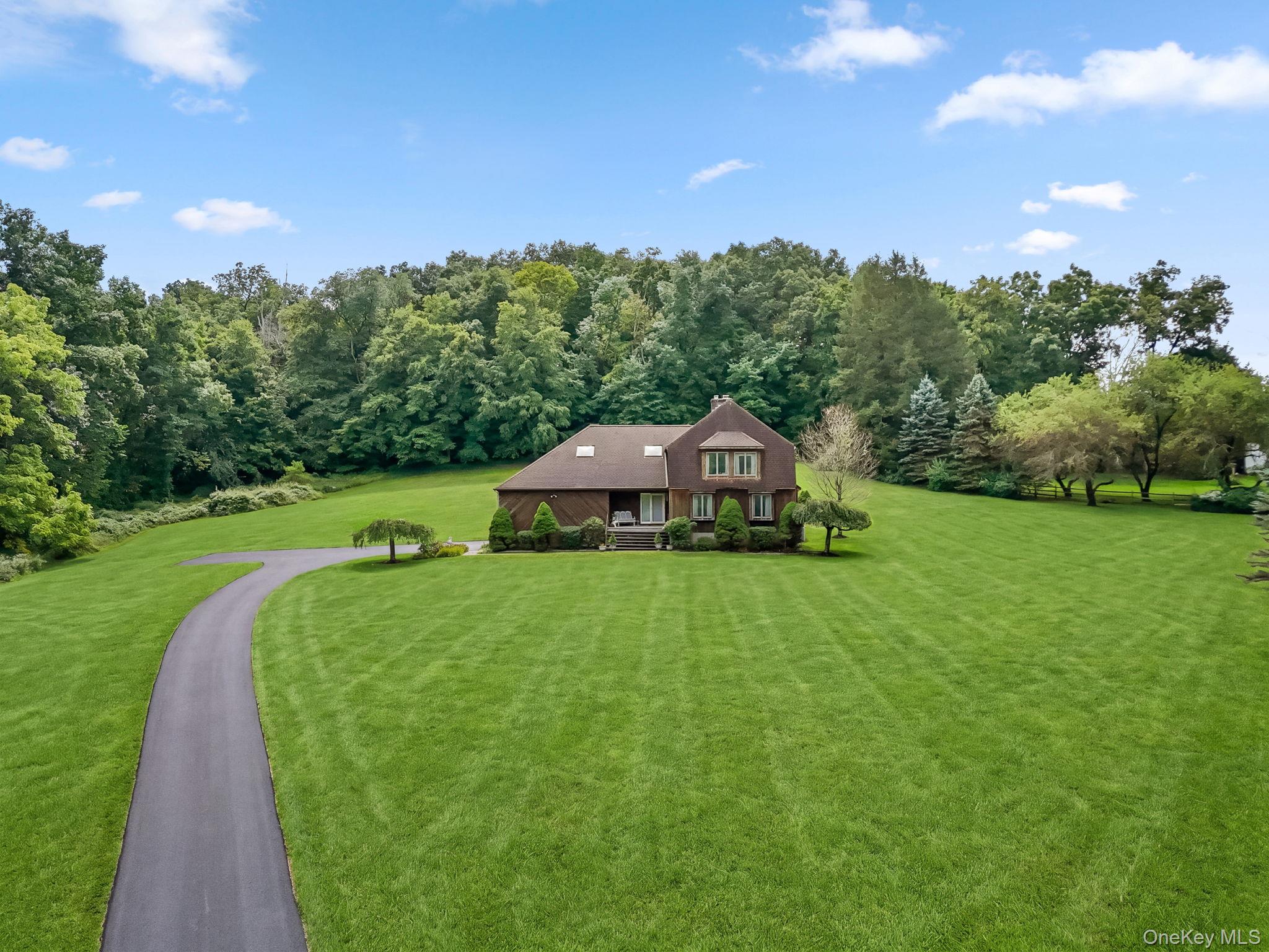 361 Rte 22, Goldens Bridge NY 10526