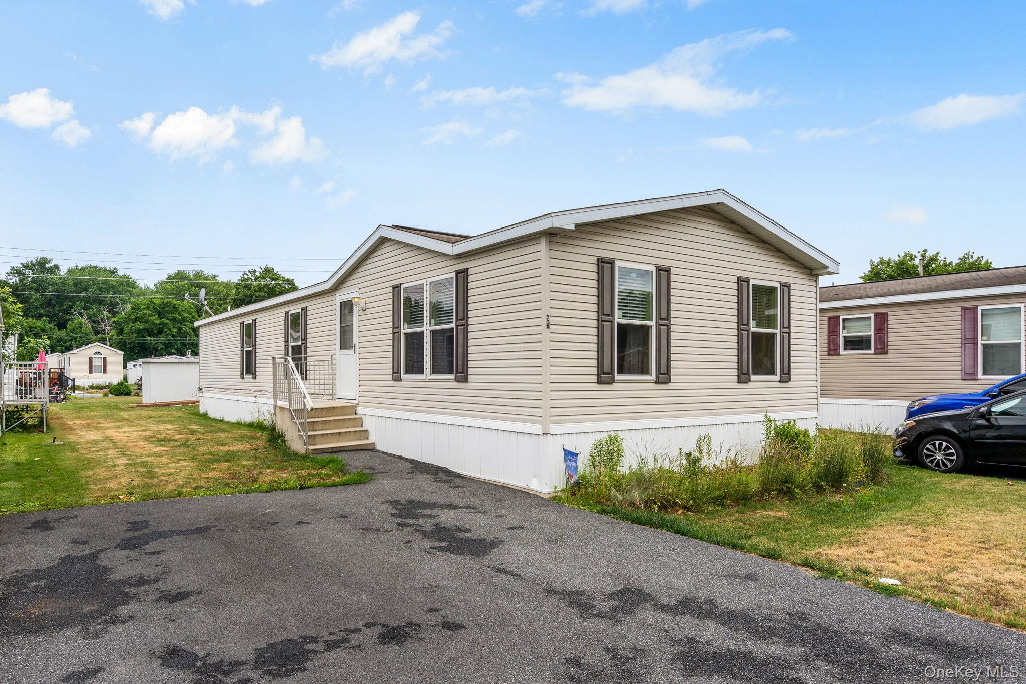 26 East Avenue, Washingtonville NY 10992