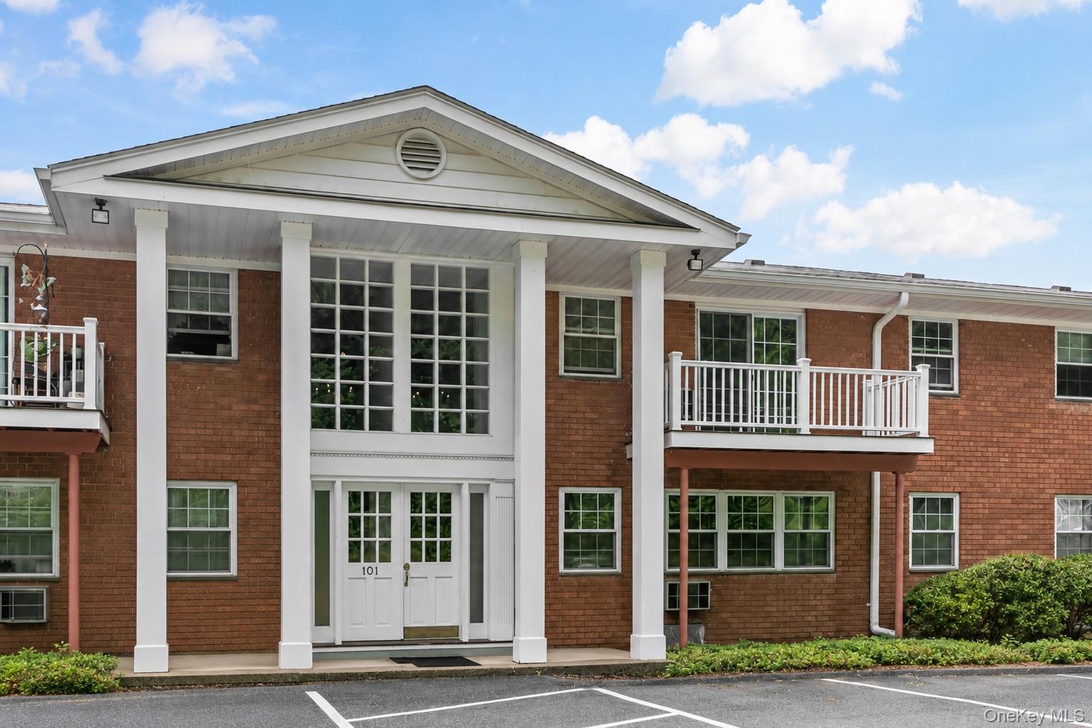 101 Nottingham Road Unit E, Bedford Hills NY 10507