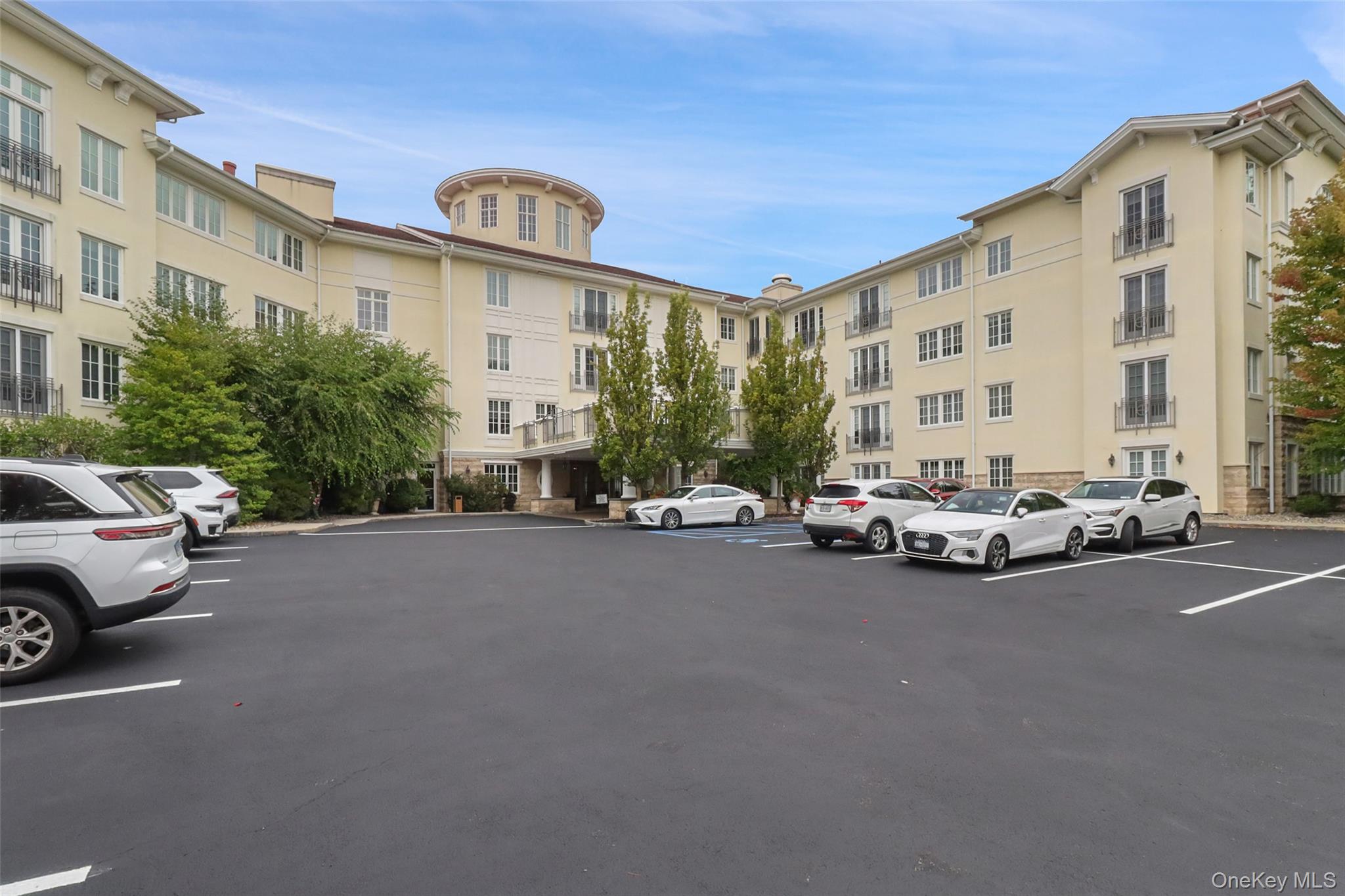 212 Trump Park, Shrub Oak NY 10588