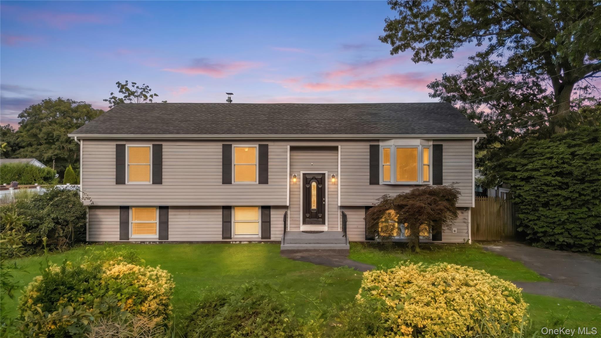 31 Concord Road, Shirley NY 11967