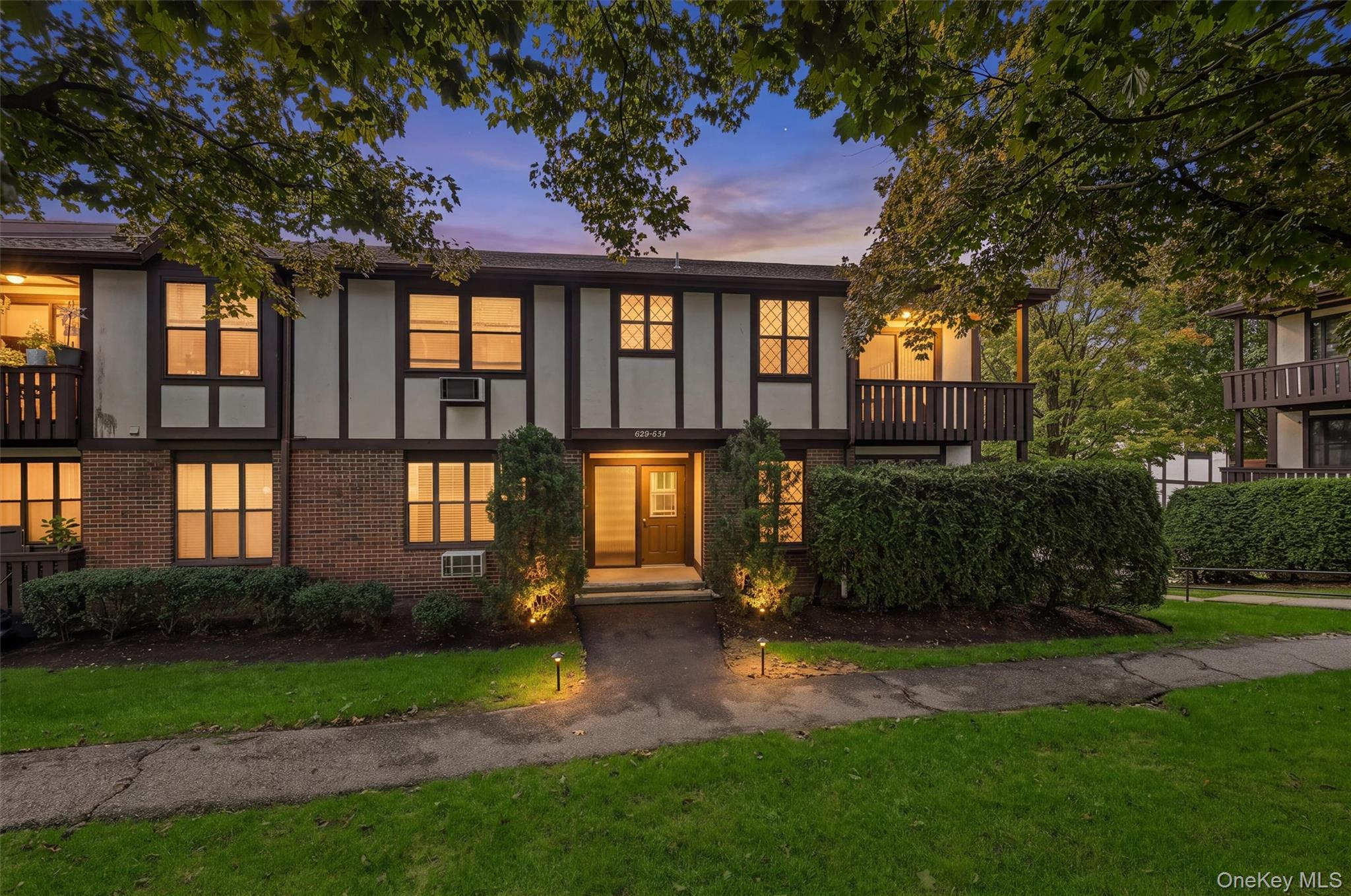 631 Sierra Vista Lane, Valley Cottage NY 10989