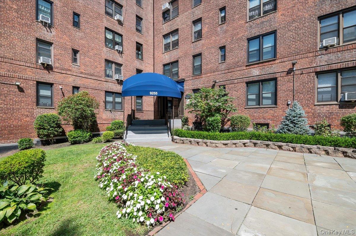 9255 Shore Road Unit 3C, Brooklyn NY 11209