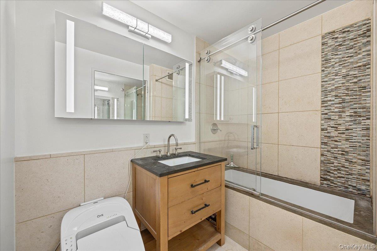 350 W 42nd Street Unit 19I, Manhattan NY 10036