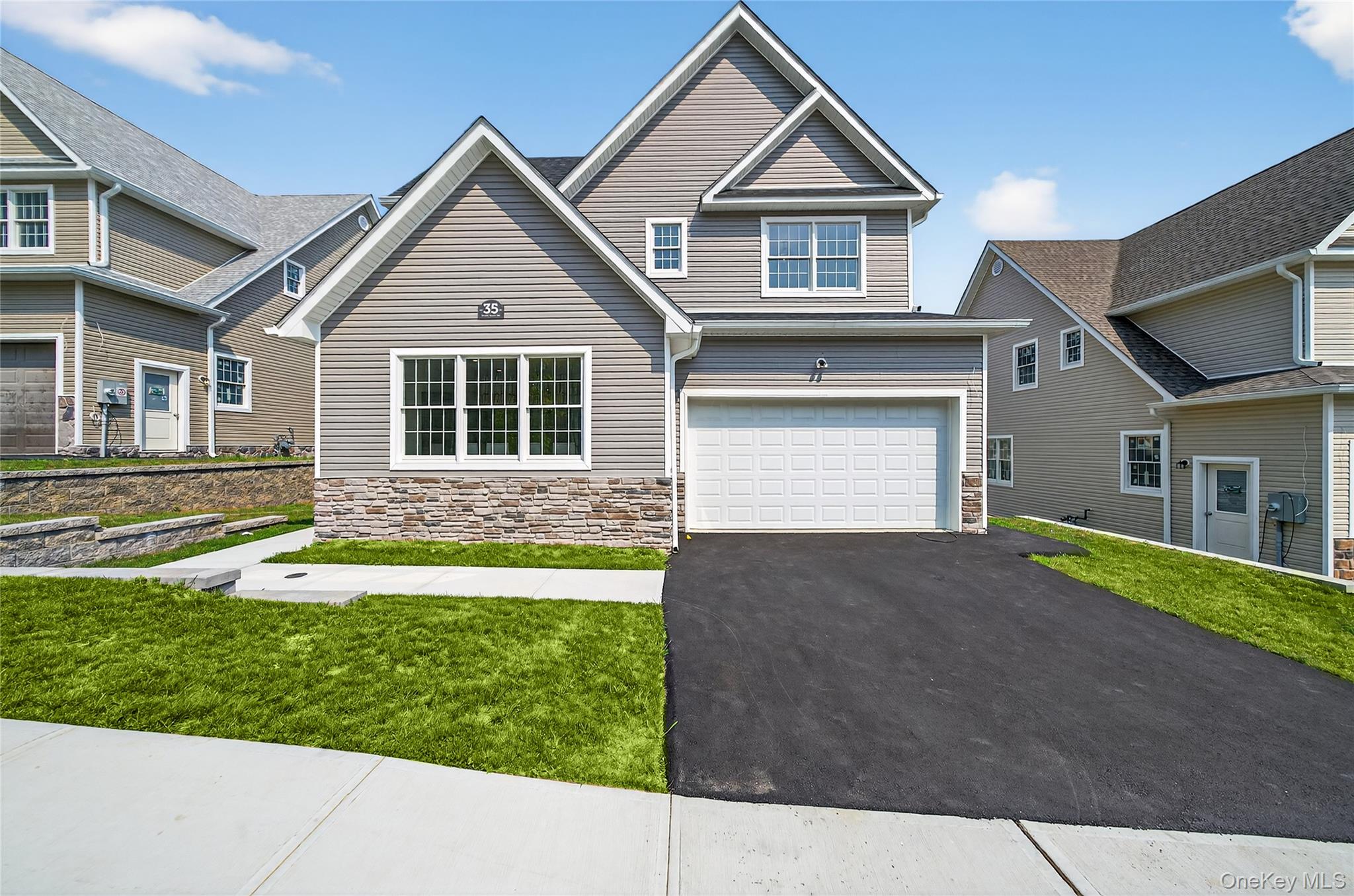 35 Smith Farm Road, Monroe NY 10950