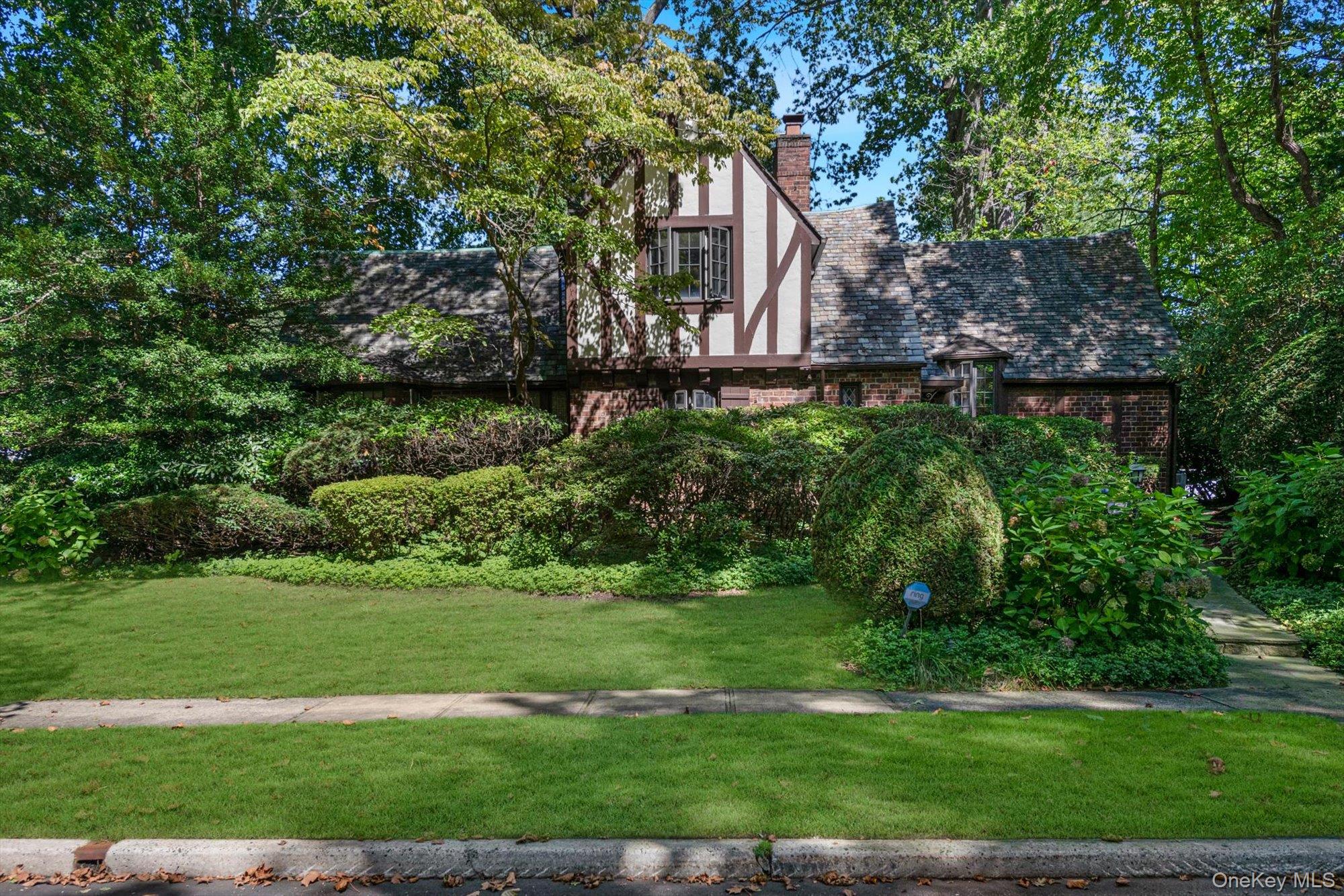 57 Wensley Drive, Great Neck NY 11020