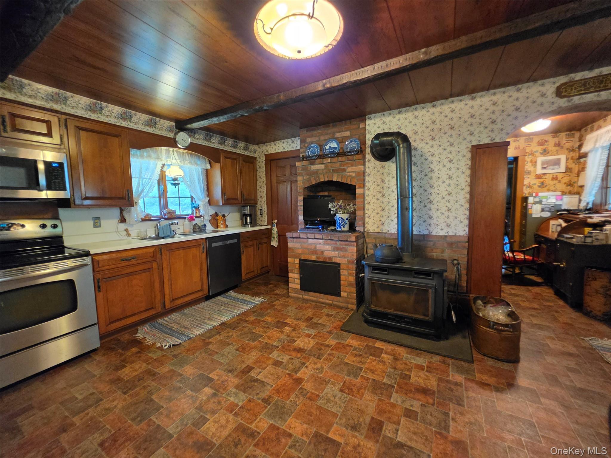 600 Jeffersonville North Branch Road, North Branch NY 12766