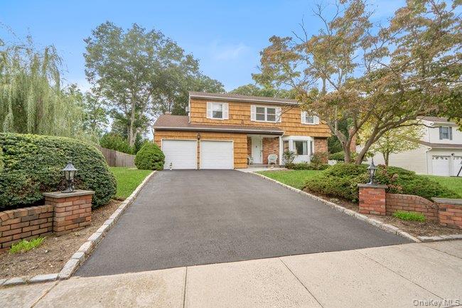 14 Format Lane, Smithtown NY 11787