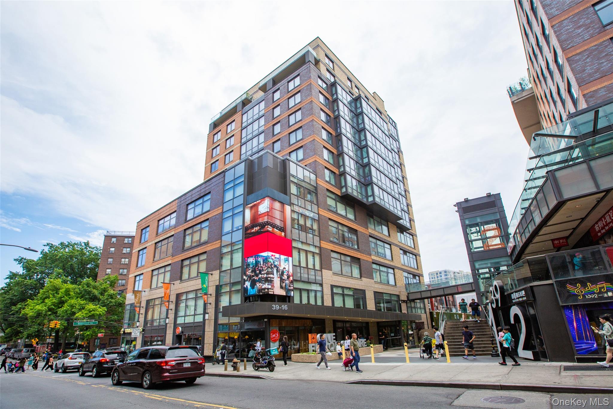 39-16 Prince Street Unit PhB, Flushing NY 11354