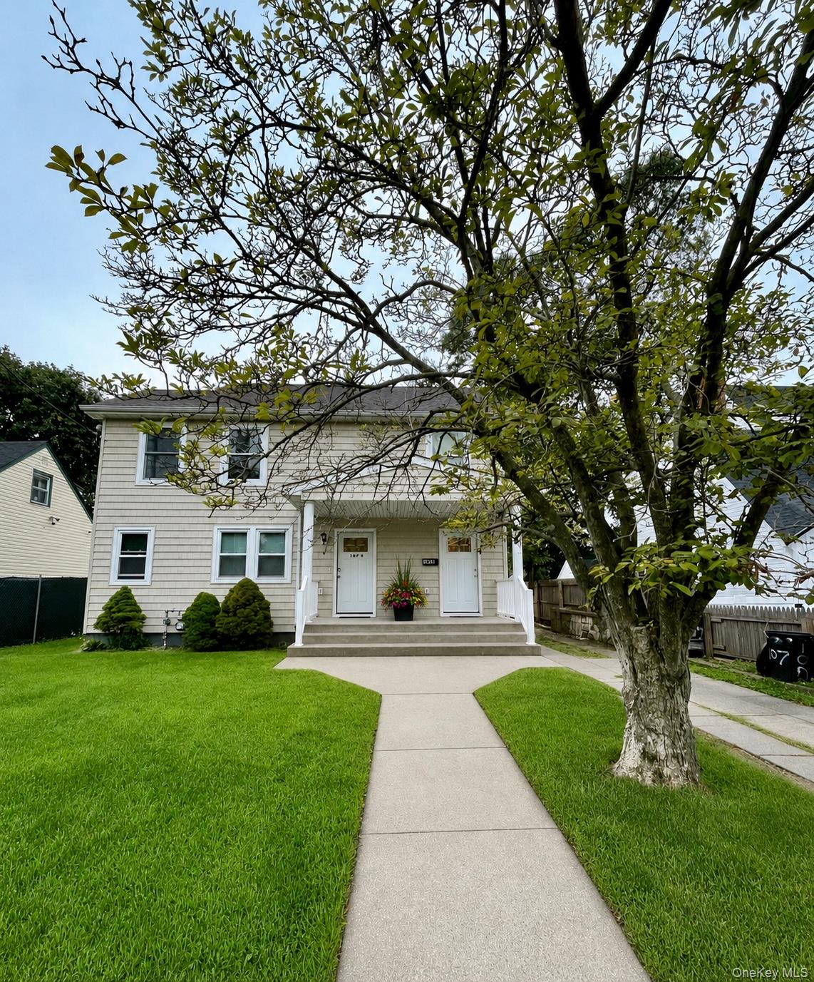 107 W Centennial Avenue, Roosevelt NY 11575