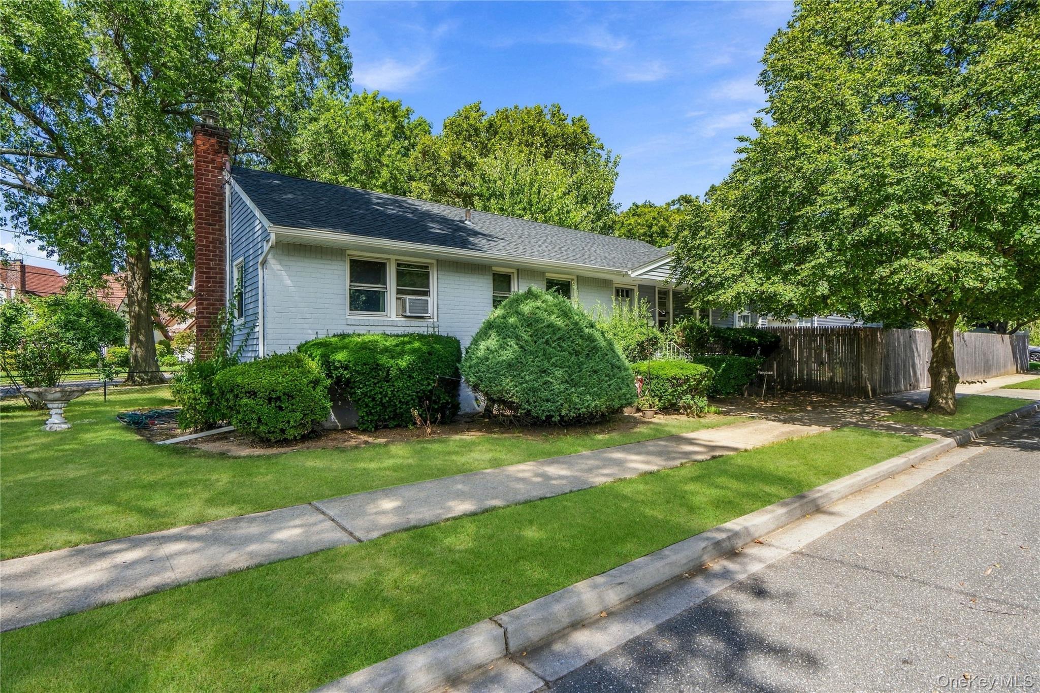 1691 Ivanhoe Drive, Merrick NY 11566