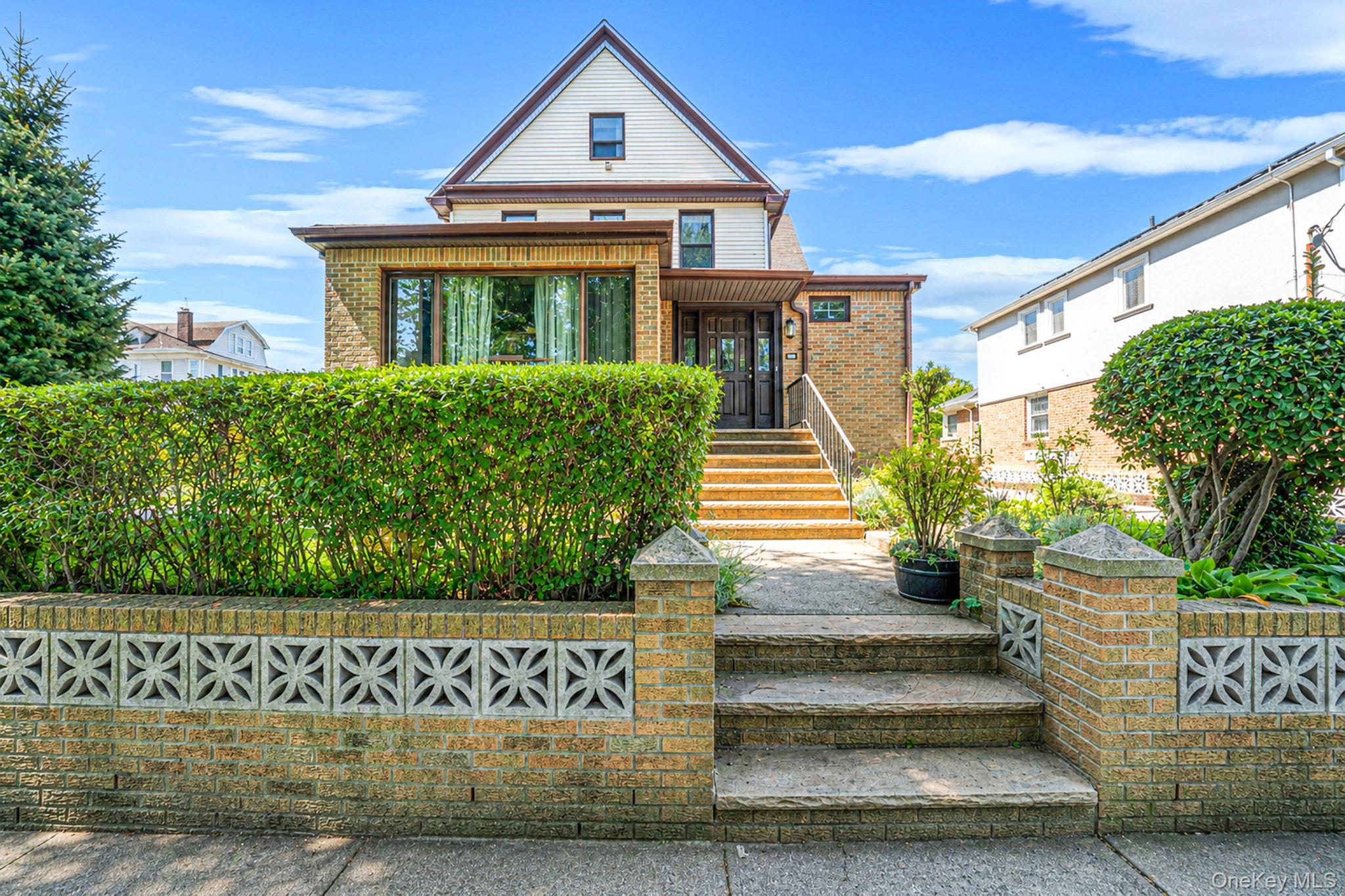 646 Clintonville Street, Whitestone NY 11357