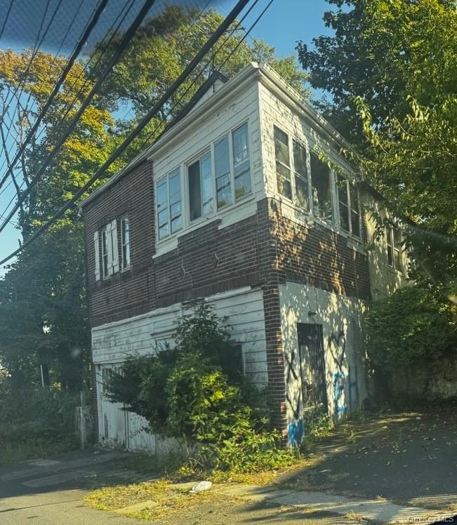381 5th Avenue, New Rochelle NY 10801