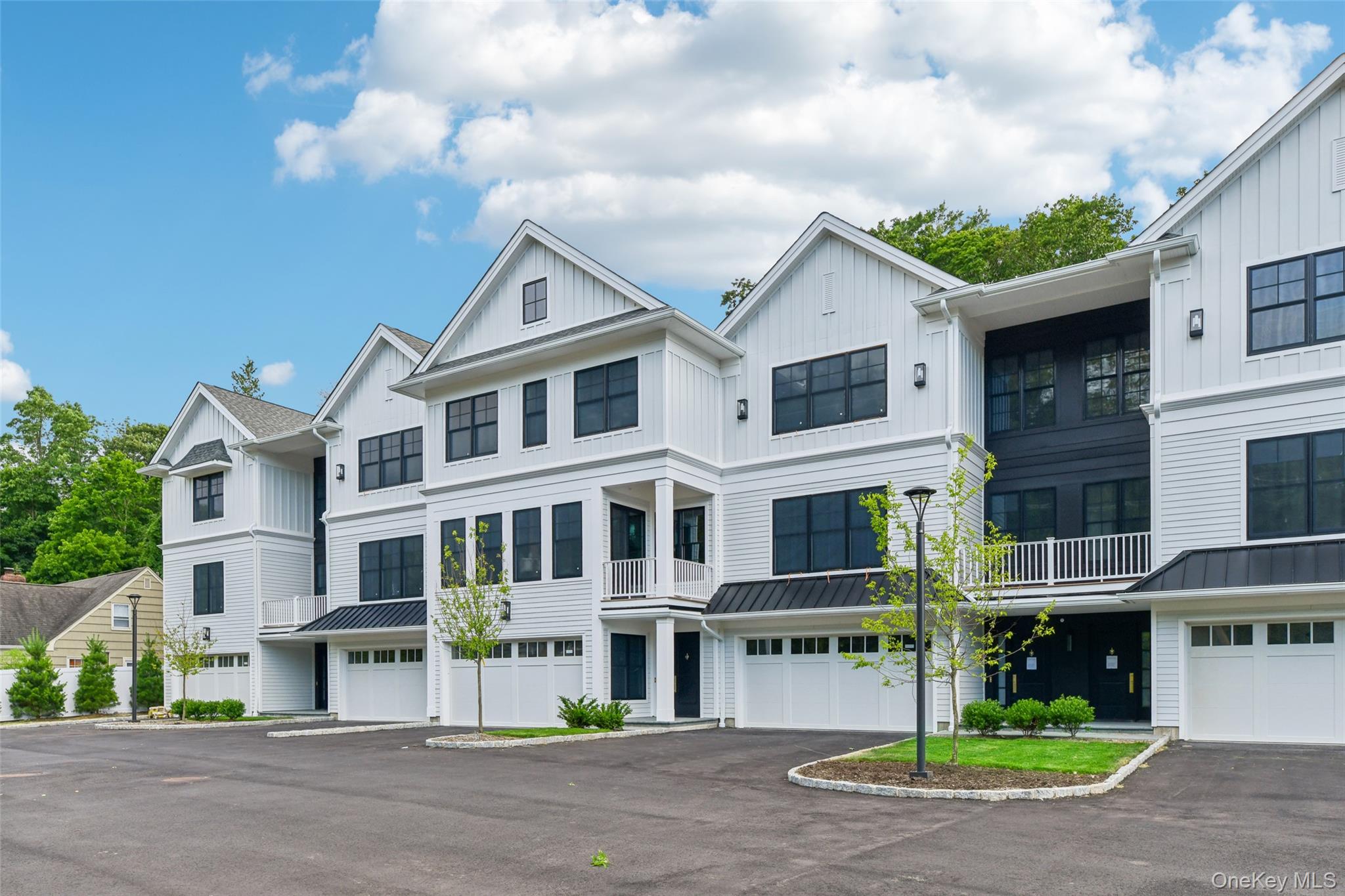 133 Spring Road Unit 1, Huntington NY 11743