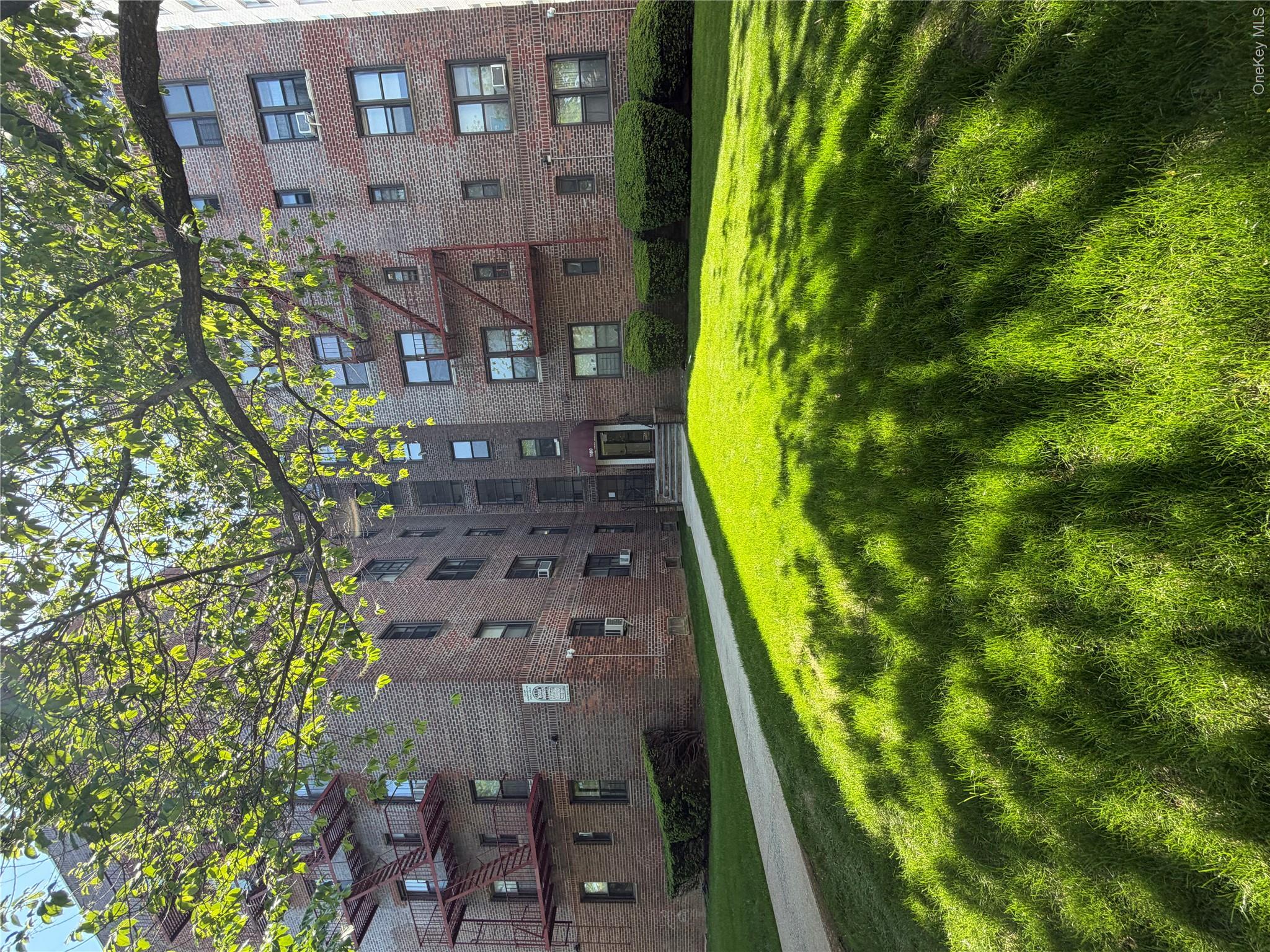1180 Ocean Parkway Unit 2E, Brooklyn NY 11230