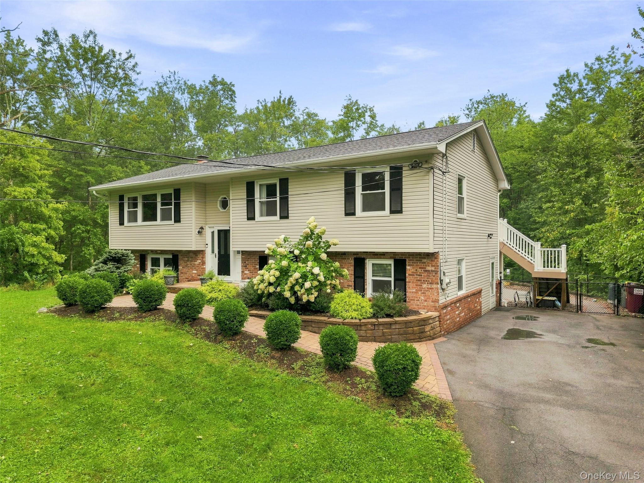 193 Old Dutch Hollow Road, Monroe NY 10950