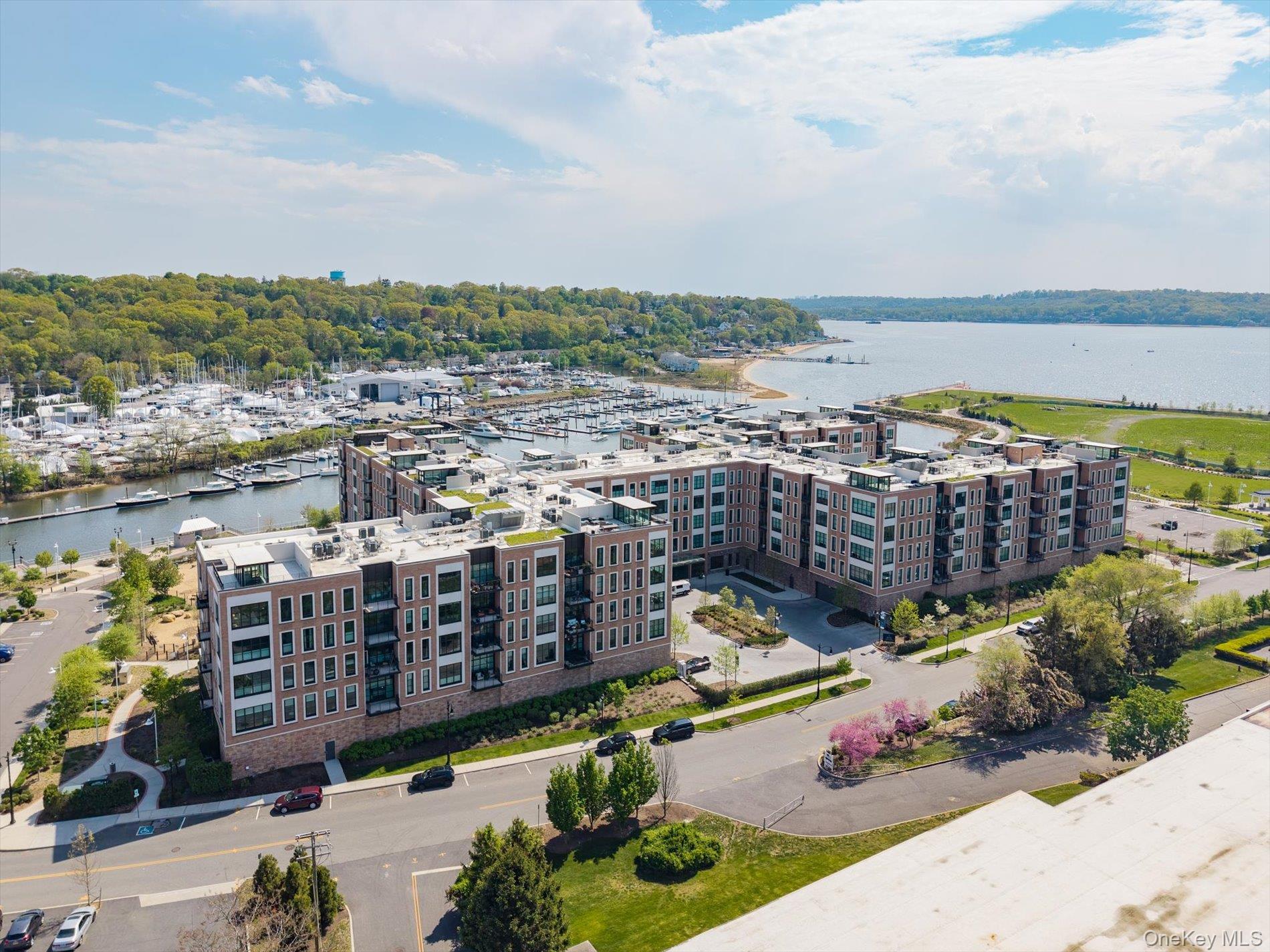 100 Garvies Point Road Unit 1042, Glen Cove NY 11542