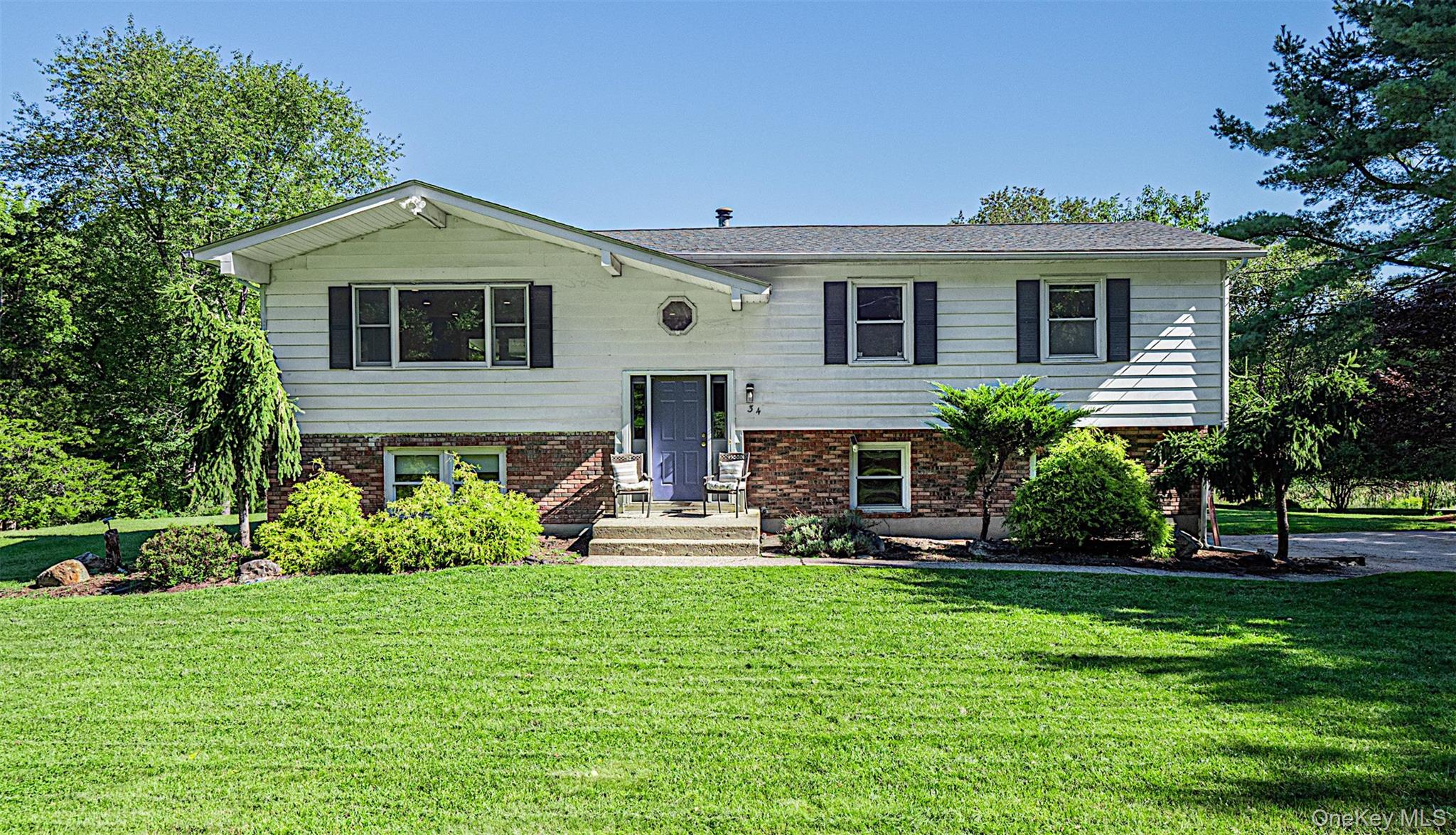 34 Waterbury Road, Warwick NY 10990